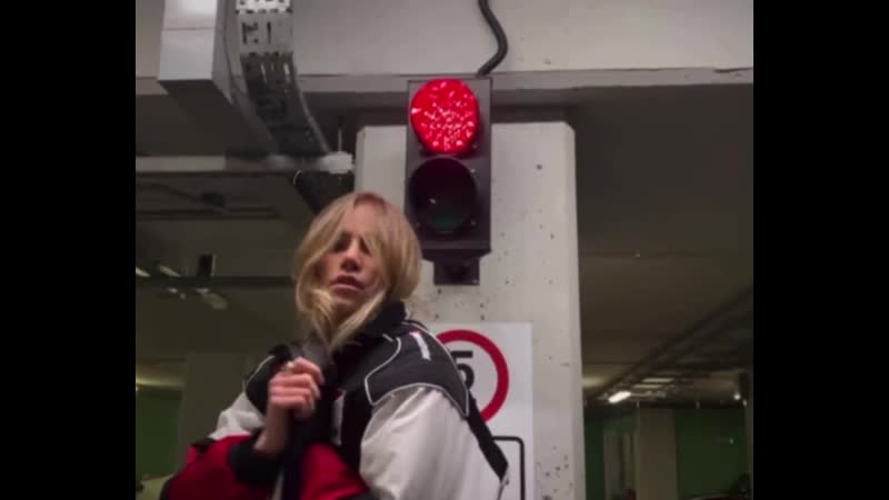 Сьюки уотерхаус (suki waterhouse) в объективе сестры мэдди джейн