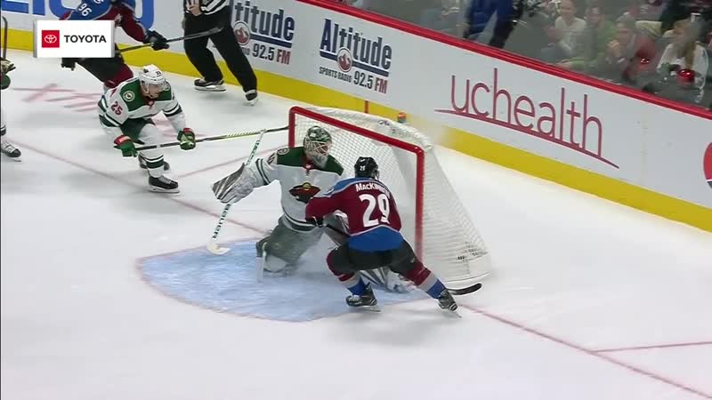 Mikko rantanen spots nathan mackinnon backdoor with beautiful pass