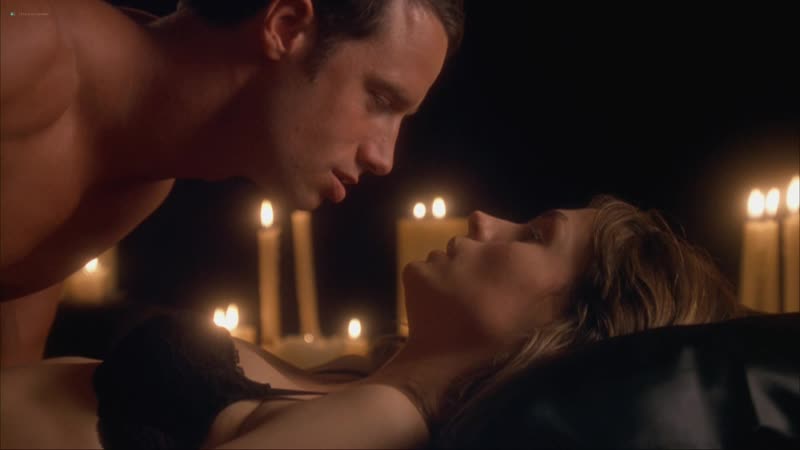 Фамке янссен (famke janssen hot scenes in "love &amp; sex" 2000)