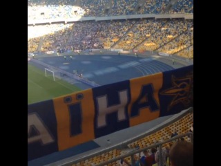 Гімн ліги чемпіонів на олімпійському!