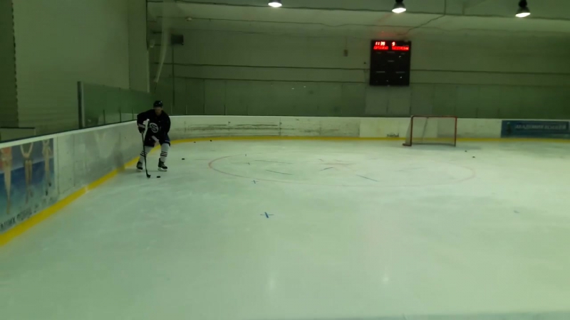 Iskra hockey индивидуальный подход к хоккею left turns and quick shot
