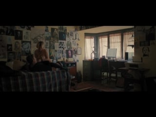 Stanley tucci submission