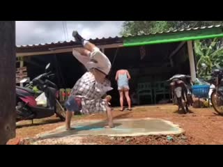 Bboy kosto (top 9 crew) welcome to thailand 2019