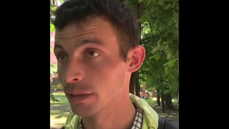 Просившего милостыню парня устроили на работу и дали жильё