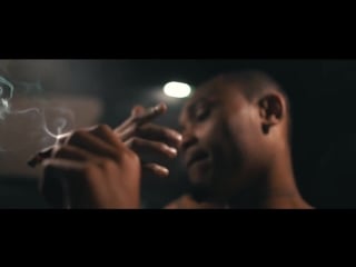 Kazzie & molly brazy plot with it