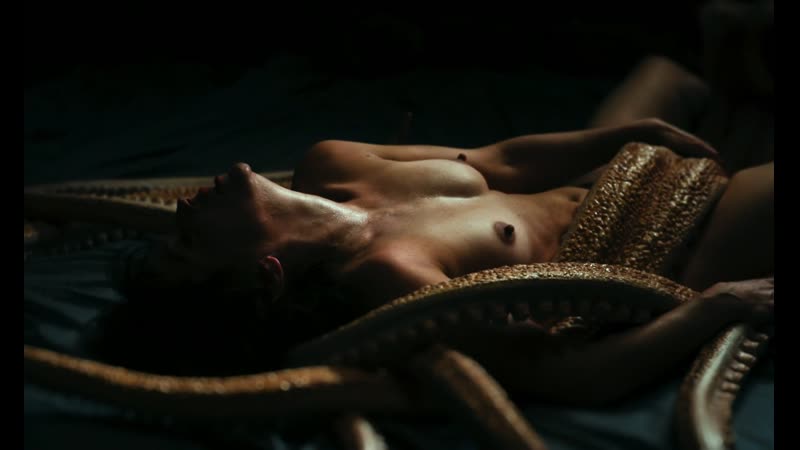 Изабель юппер, фрейя мавор о джоан / isabelle huppert, freya mavor à propos de joan ( 2022 )