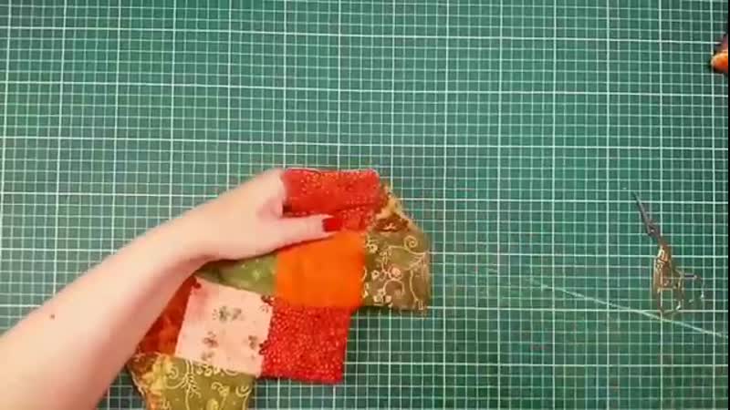 Показывает наталья полякова как сшить косметичку