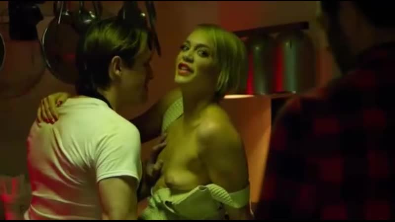 Тоня кэй(tonya kay) голая грудь секс в фильме амитивилль(2016,сша)