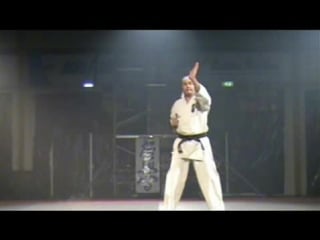 Ояма масутацу tensho kata oyama