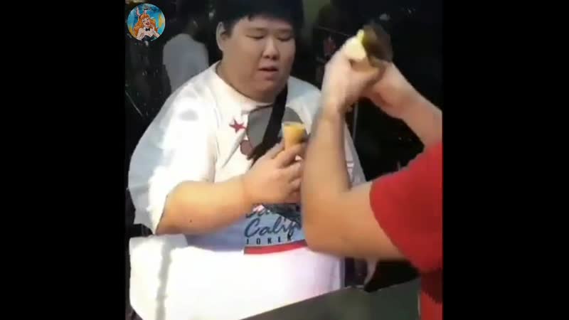 Затролил бедолагу