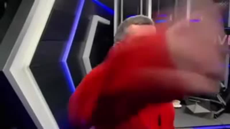 Наконец то нормальный рэп от лучшего пропагандиста режима соловьева ) !