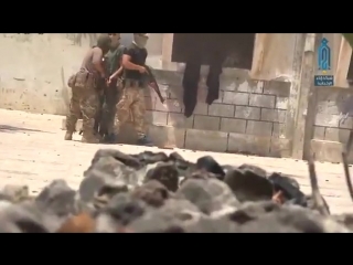 Хтш штурмуют "штаб квартиру" иг в идлиб