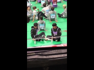 [fancam] 180820 vixx leo & ravi bottle game@ isac 2018