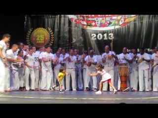 Jogos mundiais 2013 abada capoeira solo adulto e jogo infantil