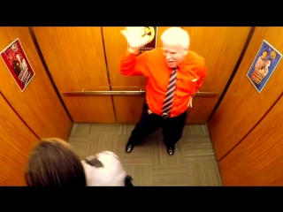 Sheriff’s deputy do the ‘whipnae nae’ to celebrate his retirement