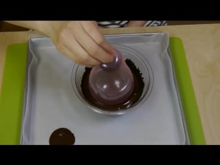 How to make balloon chocolate bowls