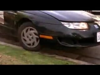 Хохотушка / smiley face (она весь фильм обдолбана в щи)