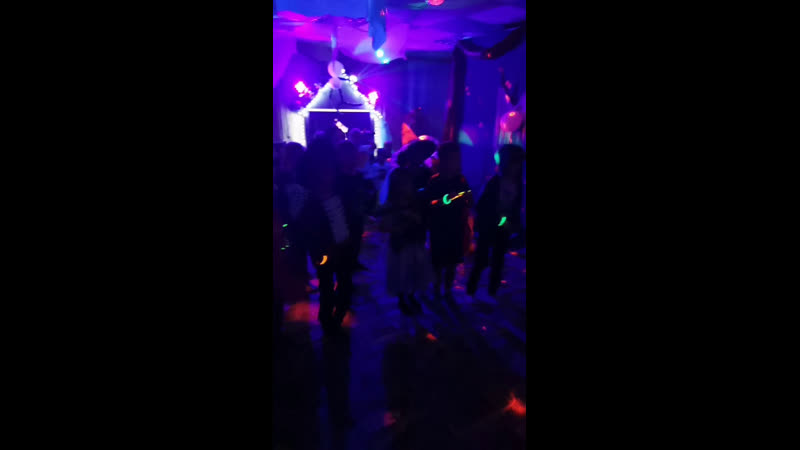 Live киндер лэнд