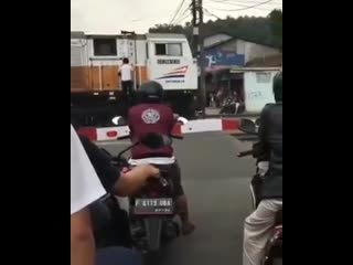 Когда машинист забыл завтрак дома (vhs video)