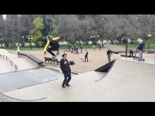 Sema kutuzov nose bonk at stas aloyan's head