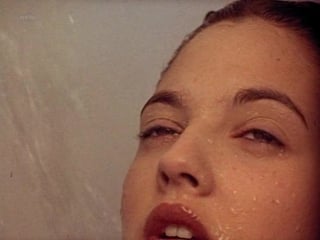 Дрю бэрримор (drew barrymore nude scenes in "doppelganger" 1993)