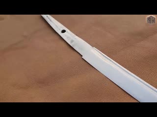 Forging a katana out of rusted iron chain