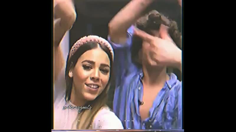 Valu valerio lucrecia montesinos // carmuel samucarla carla roson samuel garcia dominguez // elite vine