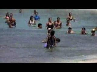Kim kardashian and justin bieber on together in bahamas