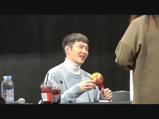 [fancam] 181215 чансоб @ yeongpoong fansign