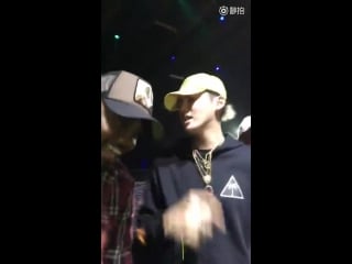 [fancam] 171015 kris wu x travis scott "deserve" release party in los angeles @ wu yi fan