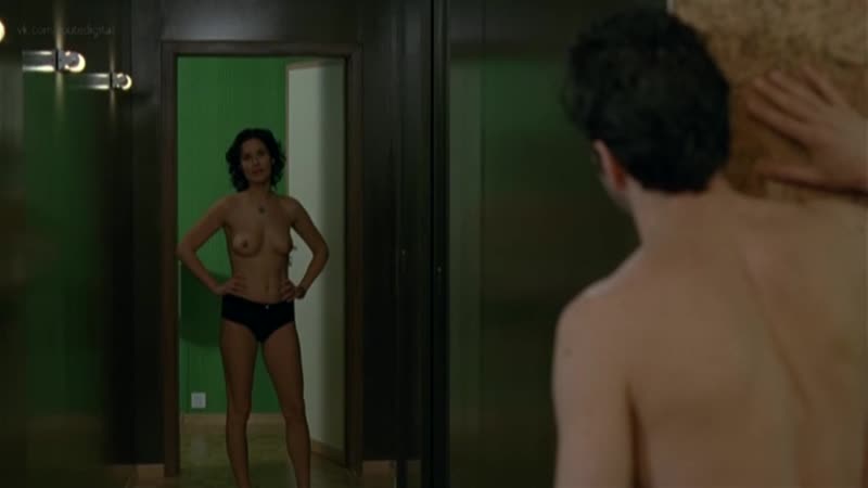 Noémie (noemie) kocher, natacha regnier nude 1 journee (2007/2010) hd 720p watch online