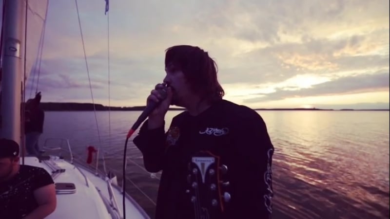 Intelligency backstage glaza (water live)