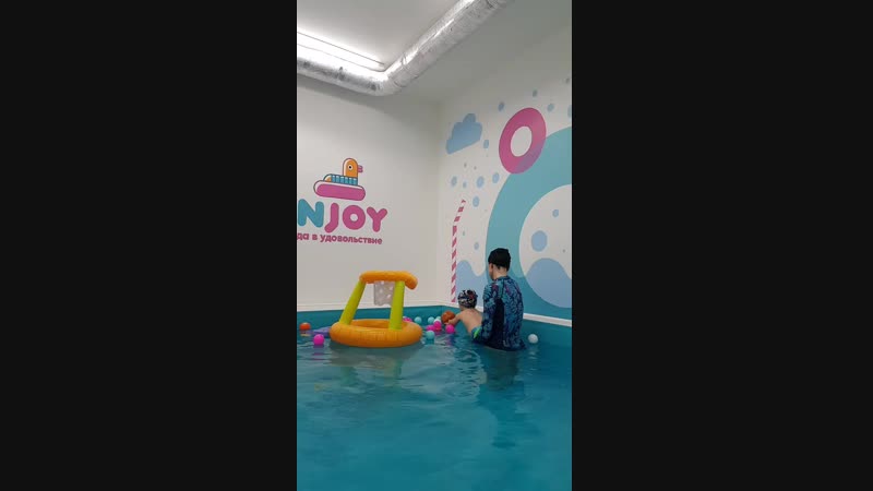 Разминка в воде, гиперэкстензия