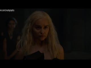 Эмилия кларк (emilia clarke) голая в сериале "игра престолов" (game of thrones, 2016) сезон 6 / серия 3 (s06e03) 1080p