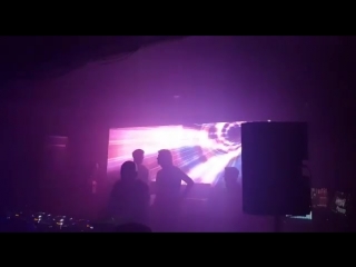 Guy mantzur playing my new remix nicolas rada – tempelhof (dmitry molosh remix)