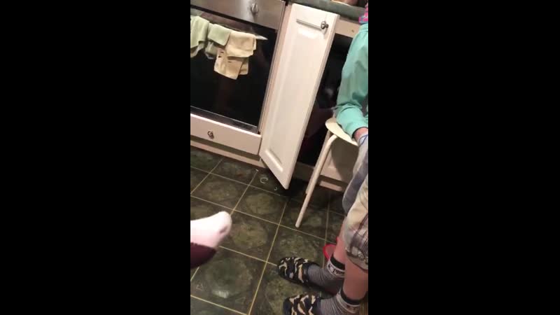 В москве задержали семейную пару, годами избивавшую приемных детей