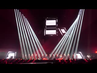 Mylène farmer interlude lâme stram gram live @ paris la défense arena, paris (2019)