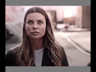 ▸ chloe x mazikeen