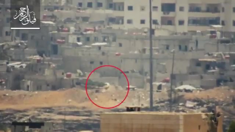 Боевики группирои файлак ар рахман неудачно птурят т 72 сирийской армии в айн терма, дамаск