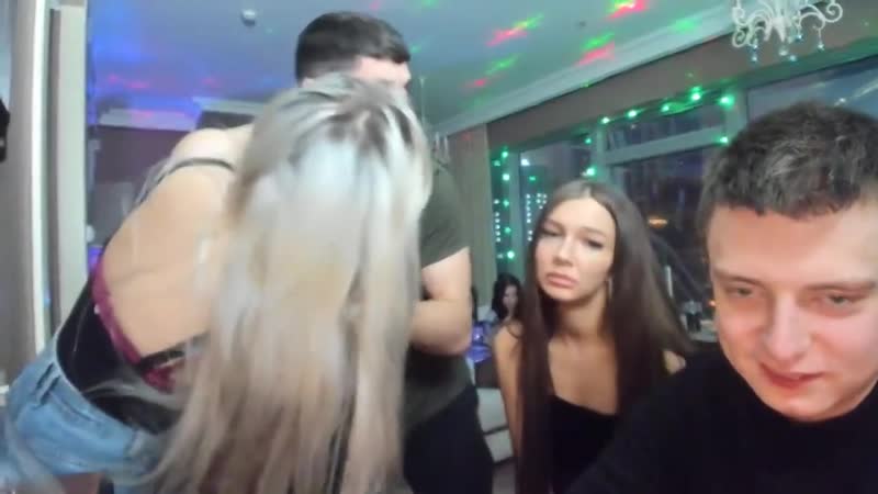 [кукузник] марина клеится к мелстрою часть 2 новогодний стрим mellstroy test новый канал