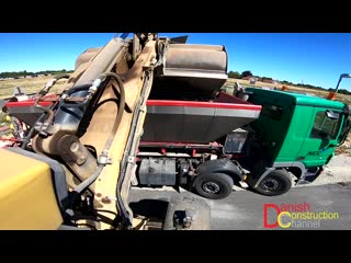 Loading mercedes actros 3244 8x4 truck with the nice sounding cat 924g wheelloader