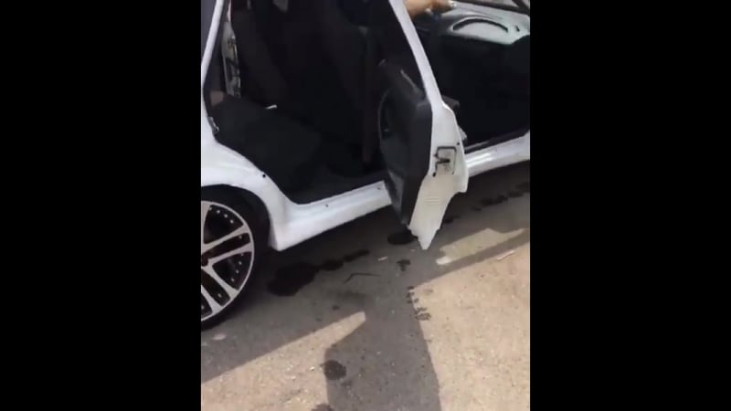 Опять мент газует