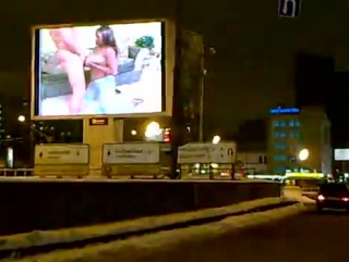 Порно видео Щит с порно-видео рекламой в Москве скачать бесплатно, смотреть онлайн