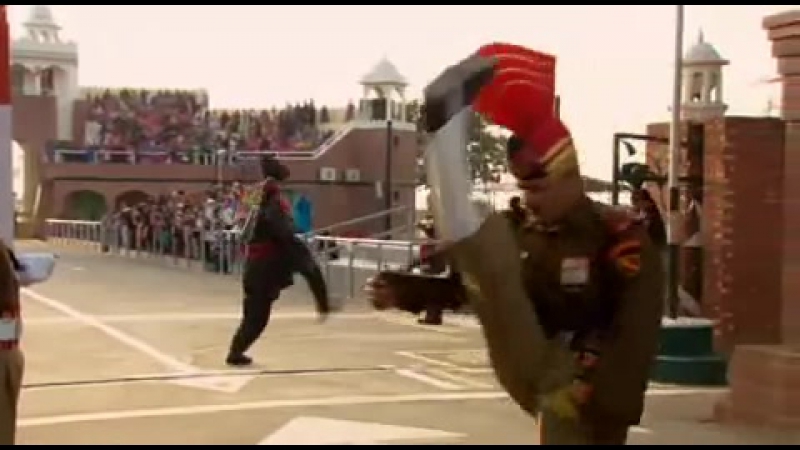 Министерство дурацкой походки