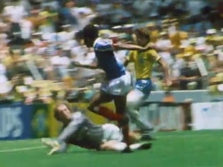 Geroy oficialnyy film xiii chm po futbolu v meksike 1986g perevod andrey gavrilov 00470275