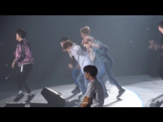 [fancam] 160813 smtown live tour v in tokyo day 2 @ exo's baekhyun lucky one