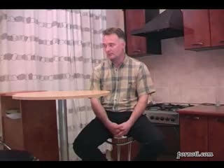 Папа домой пришел