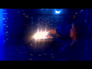 Кульминационный момент задуваем свечи