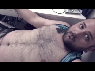 [g #usa #bear #wank] mkecub87 #2 bored at my desk