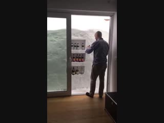 Bier lagern im schneechaos d in österreich